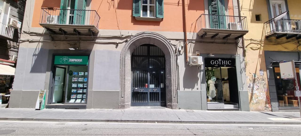 Rosso Partenopeo Suite Napoli Esterno foto